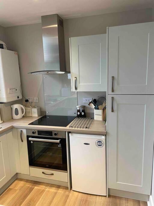 Cosy James Street Park 2 Bedroom, Ground Floor Apartment, Garden Helensburgh Exterior photo